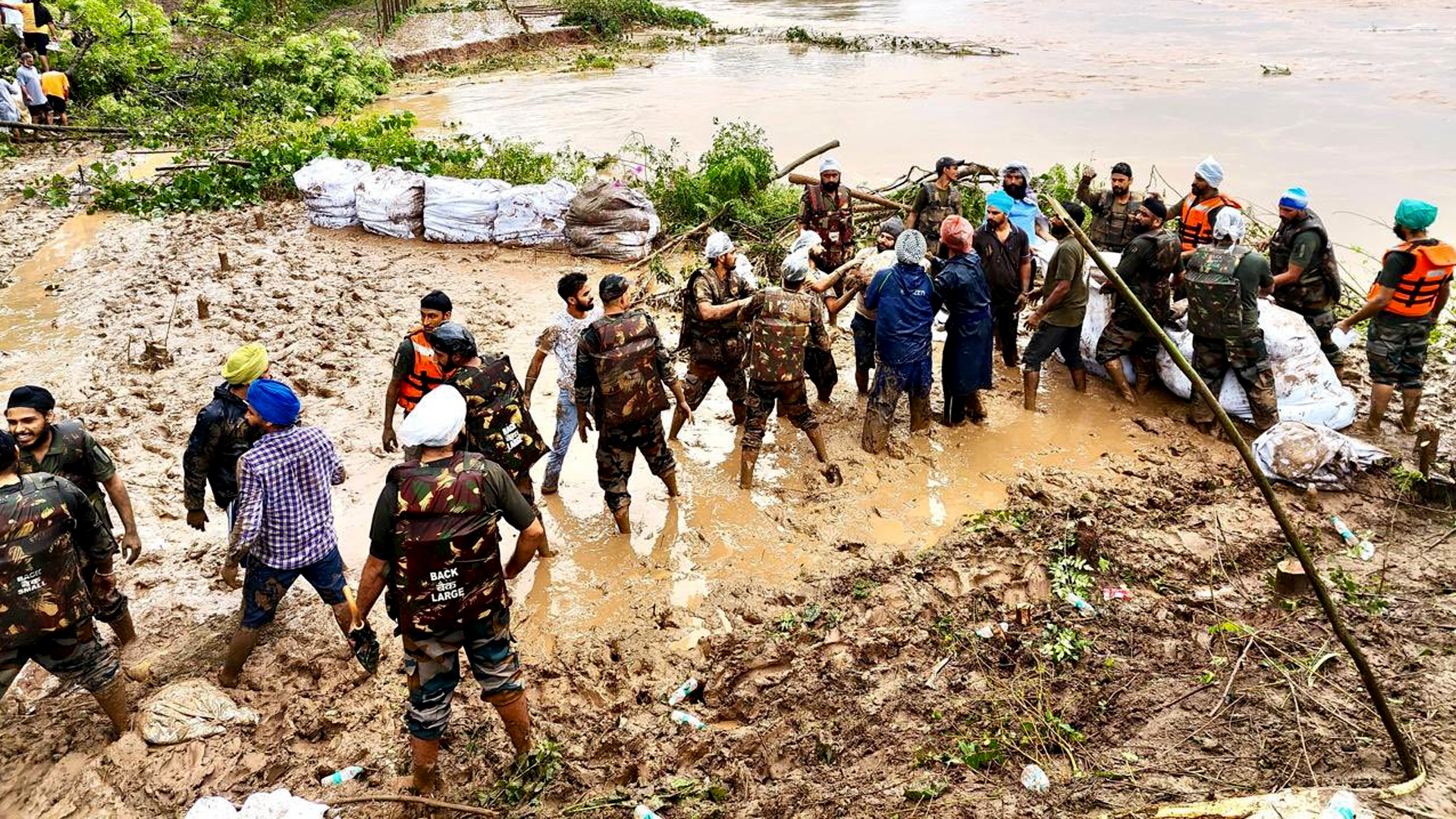 Punjab Flood Fury 1902 Villages Submerged 43 Dead