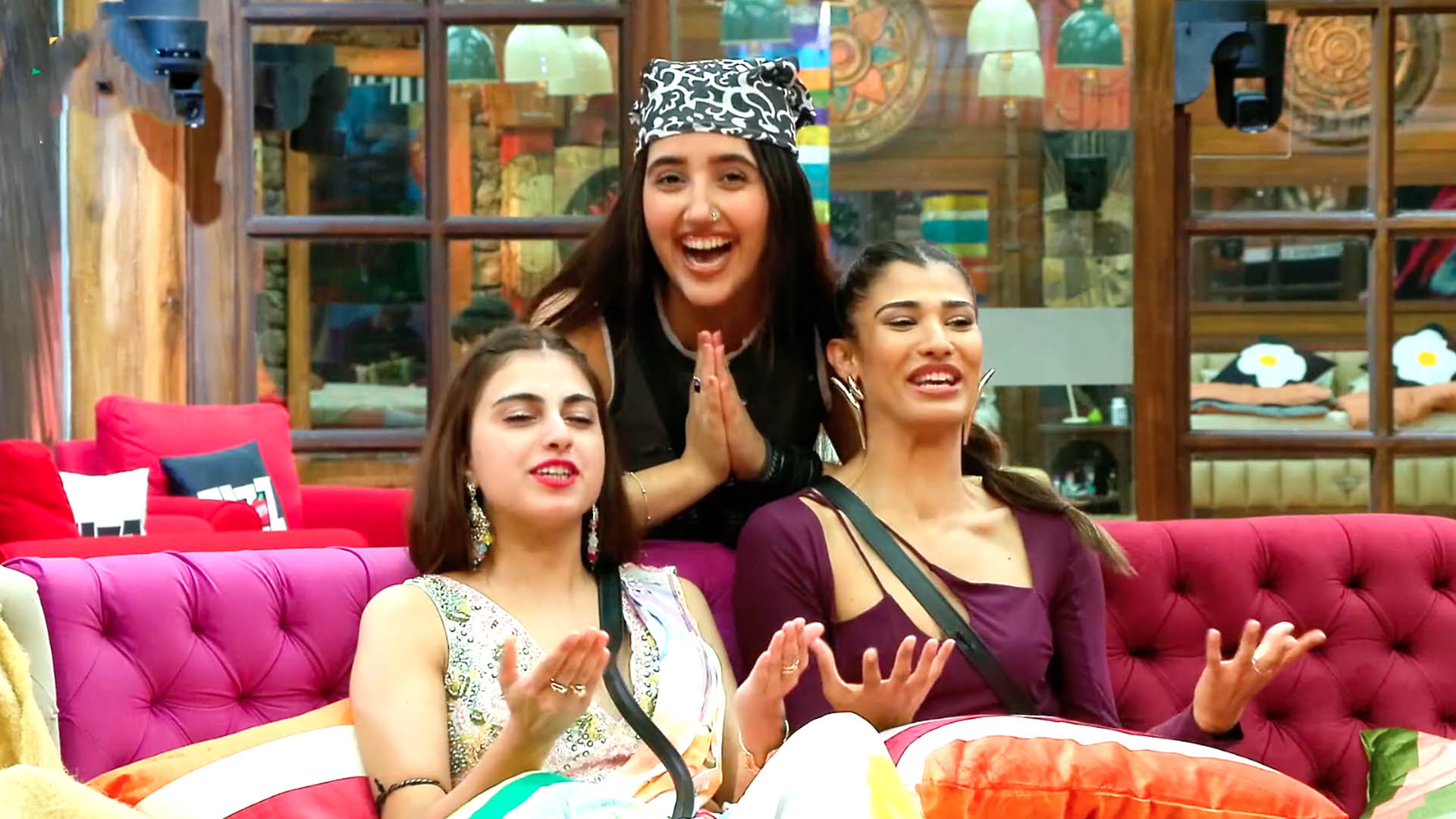 Bigg Boss 19 में पावर कपल्स बनने के लिए तड़पती दिखीं ये हसीनाएं, ‘बिग बॉस’ से की गजब की डिमांड