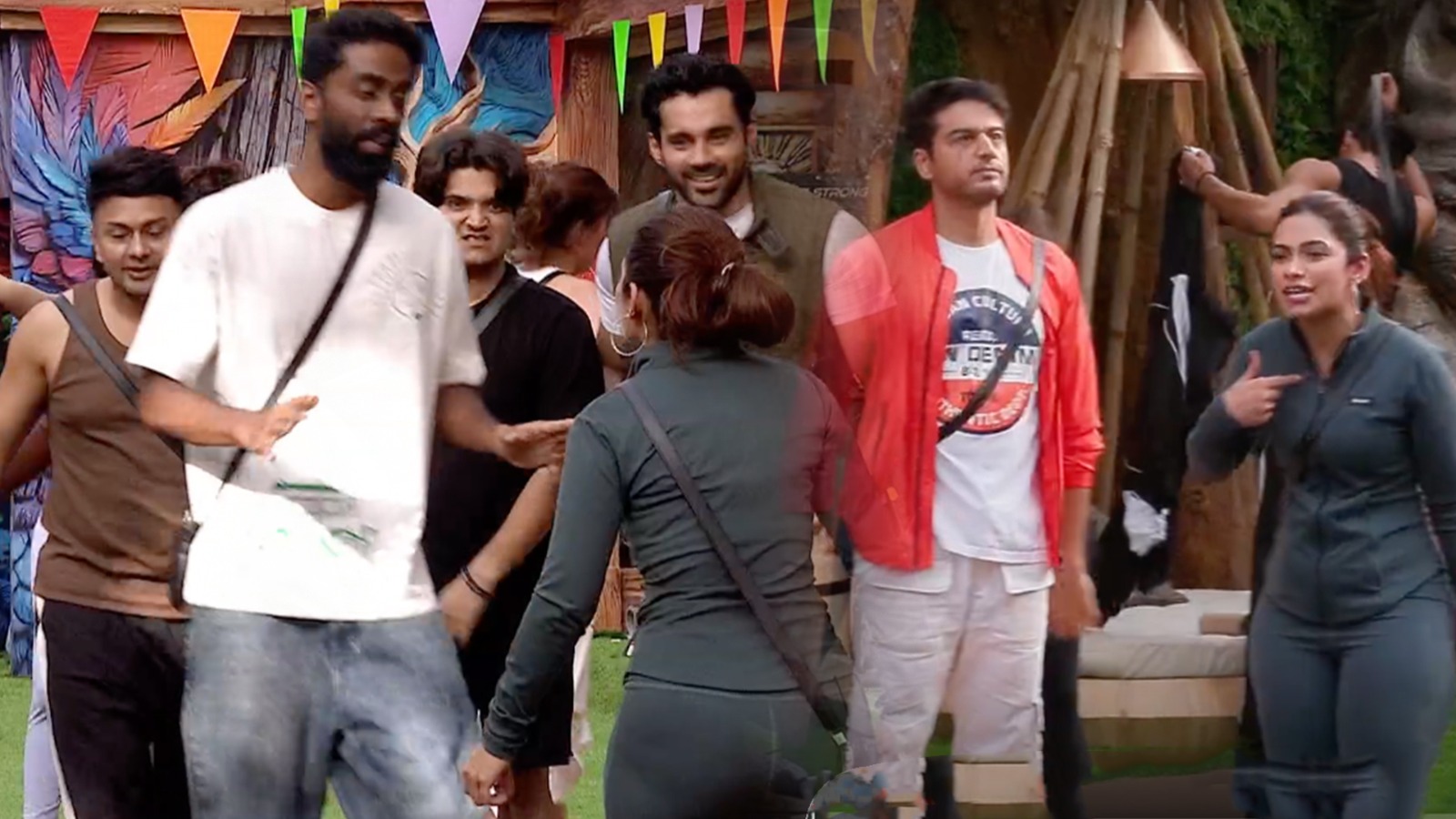 Bigg Boss 19: घर में अनोखा टास्क, घरवालों ने बताया सबसे फेक, अनहाइजिनीक, टॉक्सिक और एनर्जी वेम्पायर कौन