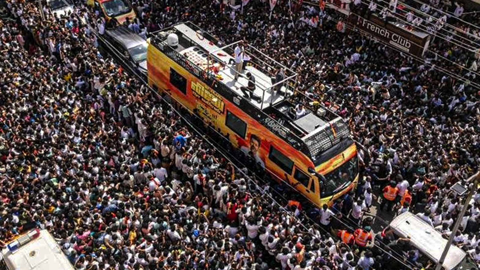 Karur Stampede: पीड़ित परिवारों से मिले सीएम स्टालिन, रिटायर्ड जज से जांच के आदेश..अब तक 39 लोगों की हुई मौत