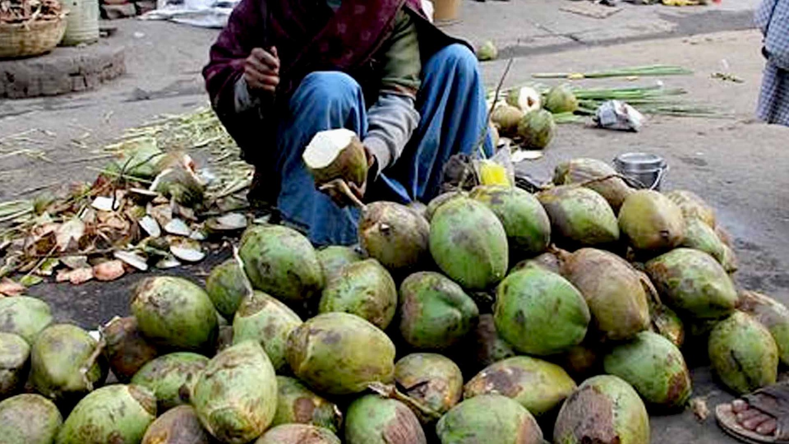 सड़क किनारे नारियल पानी से सावधान, हो सकता है फंगल इंफेक्शन