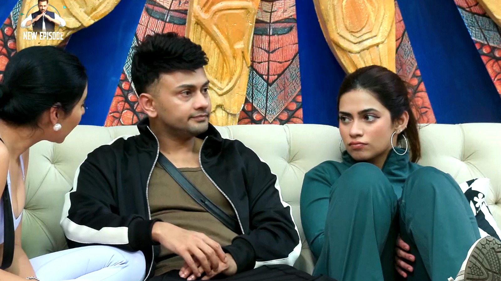 Bigg Boss 19: आवेज़ दरबार के प्रपोज़ल पर मचा हंगामा, सामने आई दूसरी एक्ट्रेस ने किया बड़ा खुलासा