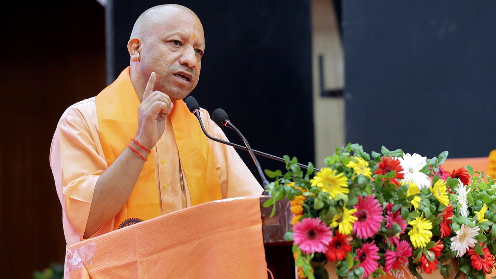 दंगाइयों को सीएम आदित्यनाथ योगी का कड़ा संदेश, बरेली बवाल पर बोले मौलाना भूल गया यूपी में सत्ता किसकी है!
