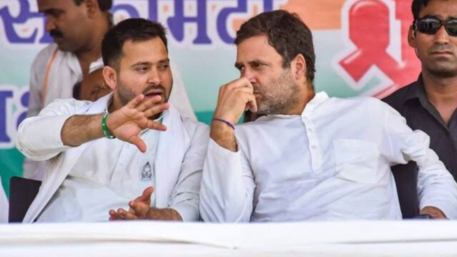 बिना सीएम चेहरे को चुनाव मैदान में नहीं जाएगी महागठबंधन! तेजस्वी प्रसाद के बयान से कांग्रेस बैकफुट पर?