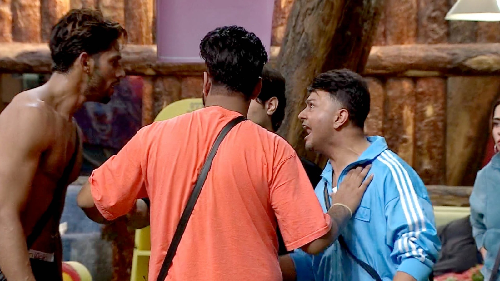 Bigg Boss 19: आवेज ने बसीर को क्यों कहा छिलका ?, बसीर के वन लाइनर ने झगड़े को दिया तूल