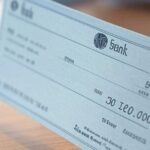 अब चेक जमा करते ही कुछ घंटों में पैसा आपके खाते में आएगा, जानिए RBI का यह नया नियम क्या है?