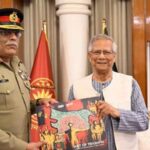 जनरल साहिर शमशाद मिर्जा ने ढाका में मोहम्मद यूनुस से की मुलाकात, सहयोग बढ़ाने पर जोर, विवादित नक्शा किया भेंट!