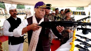 रक्षा मंत्री राजनाथ सिंह की पाकिस्तान को दो टूक… कहा- किसी तरह की हिमाकत की तो…इतिहास और भूगोल दोनों बदल देंगे