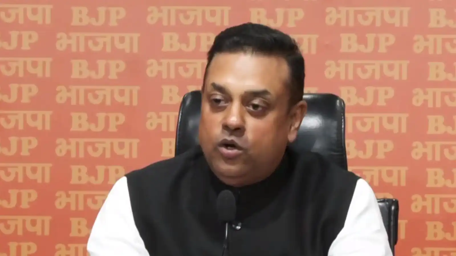बीजेपी MP संबित पात्रा का बड़ा दावा, कई सोशल अकाउंट कांग्रेस के विदेश से चल रहे