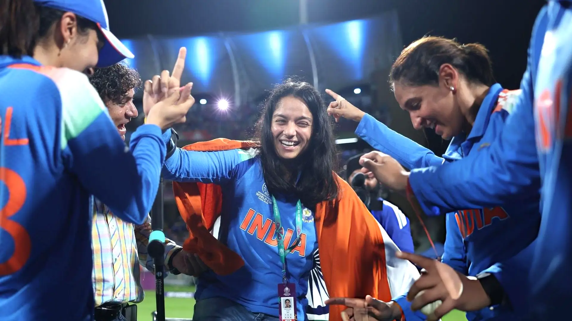 ‘मेरे कंधे पर ये तिरंगा मेरे लिए…..’, व्हीलचेयर पर जश्न मानाने वाली प्रतिका ने कही दिल छू लेने वाली बात