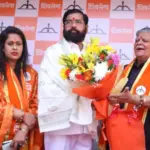 BMC चुनाव से पहले उद्धव ठाकरे को लगा बड़ा झटका, दगडू सकपाल अपने सैकड़ों समर्थको के साथ शिवसेना में हुए शामिल