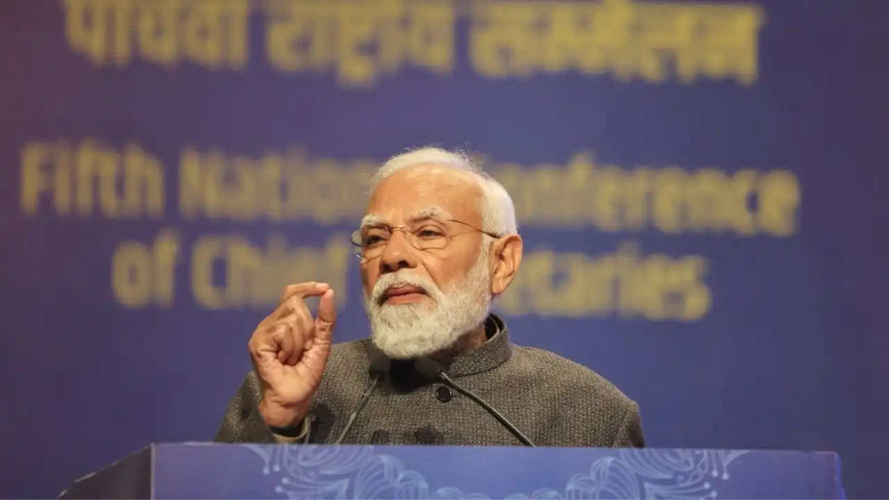 ‘साइबर ठगी से बचने के लिए बार-बार बदलें पासवर्ड!’, मन की बात में पीएम मोदी ने देशवासियों को चेताया