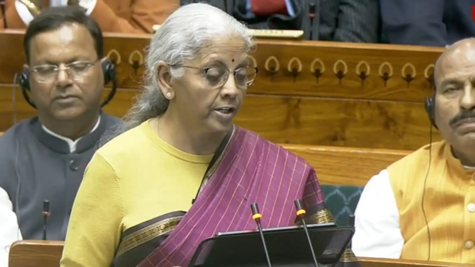 Budget 2026: निर्मला सीतारमण ने दिल्ली-वाराणसी समेत 7 हाई-स्पीड रेल कॉरिडोर बनाने का ऐलान