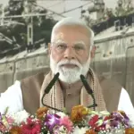 PM मोदी ने दिखाई 'नमो भारत' ट्रेन को हरी झंडी, अब सिर्फ 55 मिनट में दिल्ली से मेरठ पहुंचेंगे यात्री