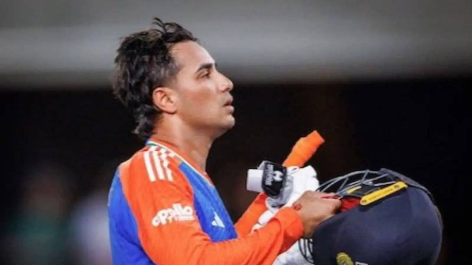 T20 World Cup: टीम इंडिया को लगा बड़ा झटका, मैच से पहले सलामी बल्लेबाज अभिषेक शर्मा इन्फेक्शन के कारण हुए अस्पताल में भर्ती