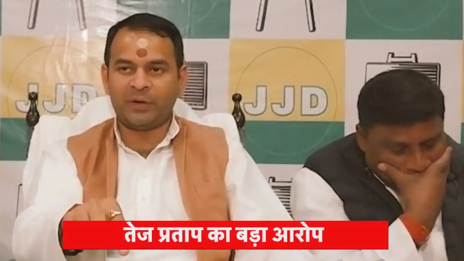 तेजप्रताप यादव ने खोली ‘गद्दारों’ की लिस्ट, 5 नेताओं के नाम उजागर कर फोड़ा साजिश का बम