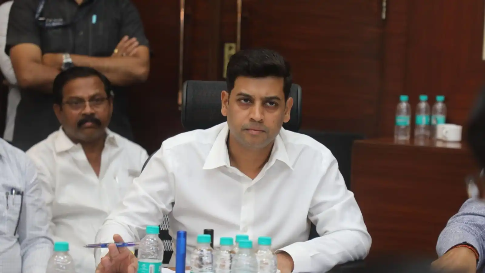“कांग्रेस ने नक्सलवाद की बीमारी पैदा की, हमने उसका इलाज किया”, श्रीकांत शिंदे ने कांग्रेस के कमजोर नेतृत्व पर साधा निशाना