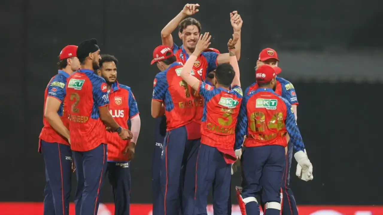 PBKS vs GT: पंजाब किंग्स ने की अपनी पहली जीत से किया IPL का आगाज, अपने होम ग्राउंड पर गुजरात को 3 विकेट हराया