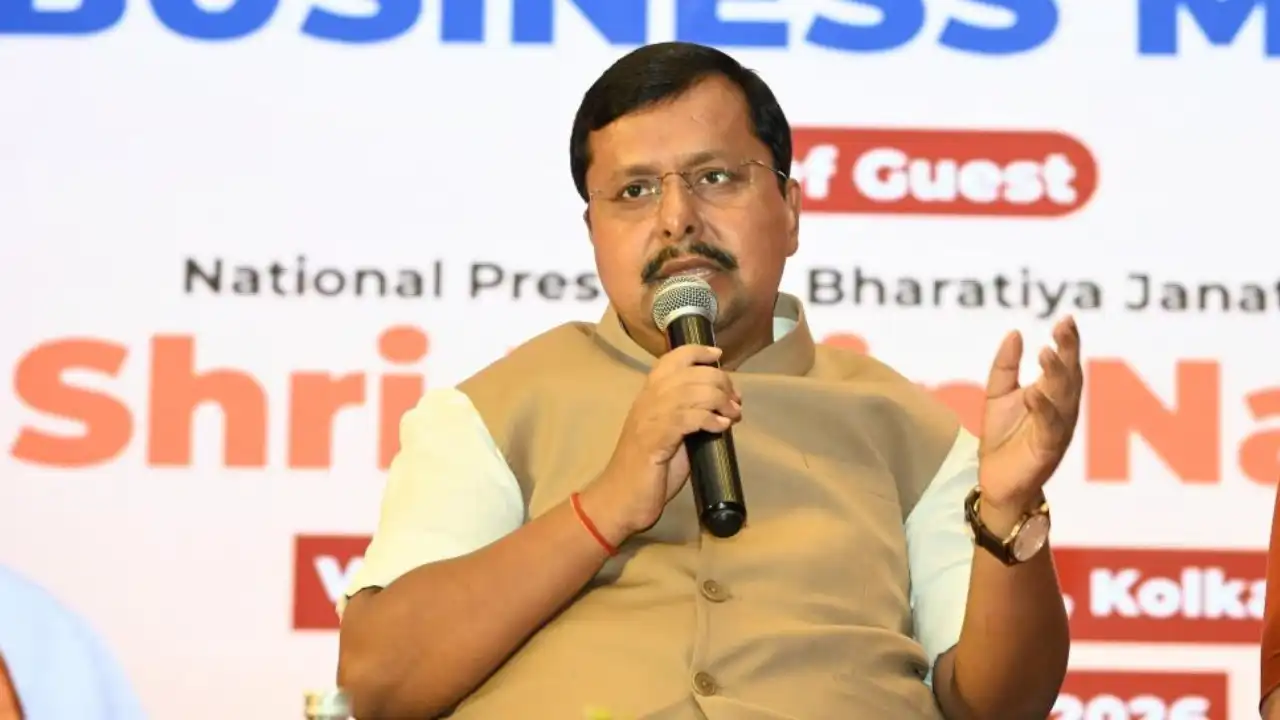 wait and watch what happens next says bjp president on aaps 7 mps quitting party