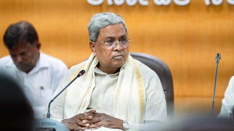 big political shake up in karnataka siddaramaiah likely to resign as cm tomorrow dk shivakumar may become new chief minister