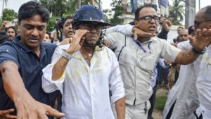 अभिषेक बनर्जी पर हमले के बाद बंगाल में सियासी संग्राम, ममता का बड़ा आरोप- ‘BJP डॉक्टरों पर बना रही दबाव’
