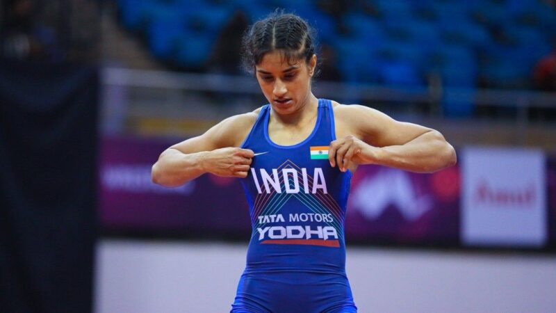 विनेश फोगाट को दिल्ली हाईकोर्ट से मिली बड़ी राहत, WFI को फटकार के साथ अयोग्यता फैसले पर उठे सवाल
