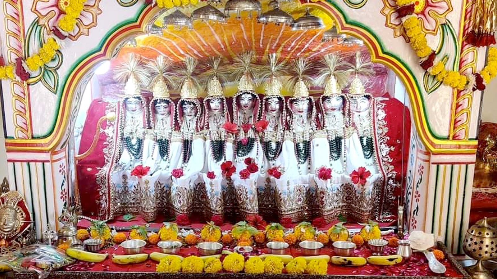 aurangzeb army could not move the statue of nausar mata know the story of this miracle o pushkar