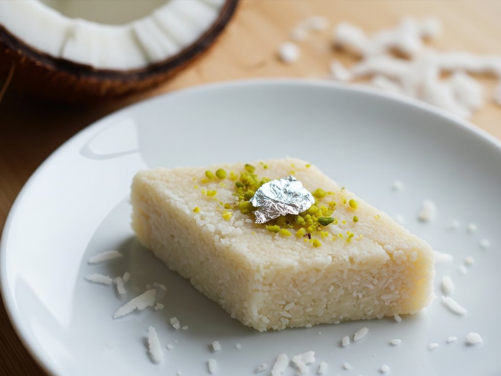 गणेश उत्सव में जरूर बनाएं ये 10 भोग, बप्पा को है बेहद प्रिय! coconut barfi