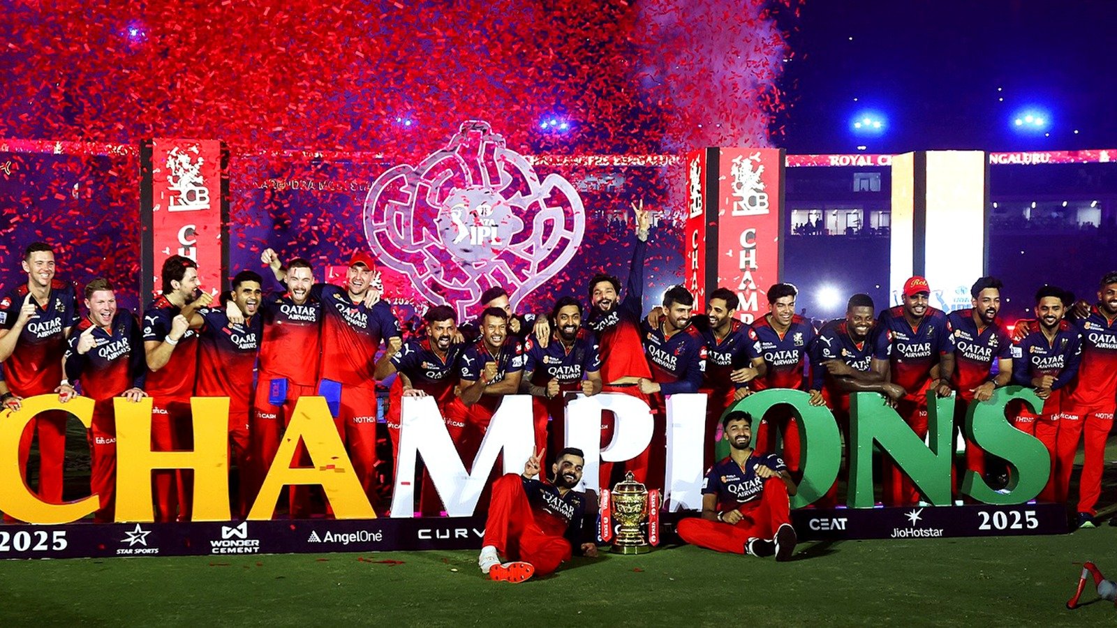 rcbs heart winning decision announcement of rs 25 lakh aid to the families of victims of ipl accident