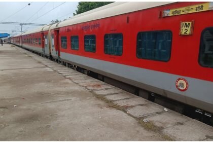 the body was found hanging from a noose in the toilet of gwalior barauni express train
