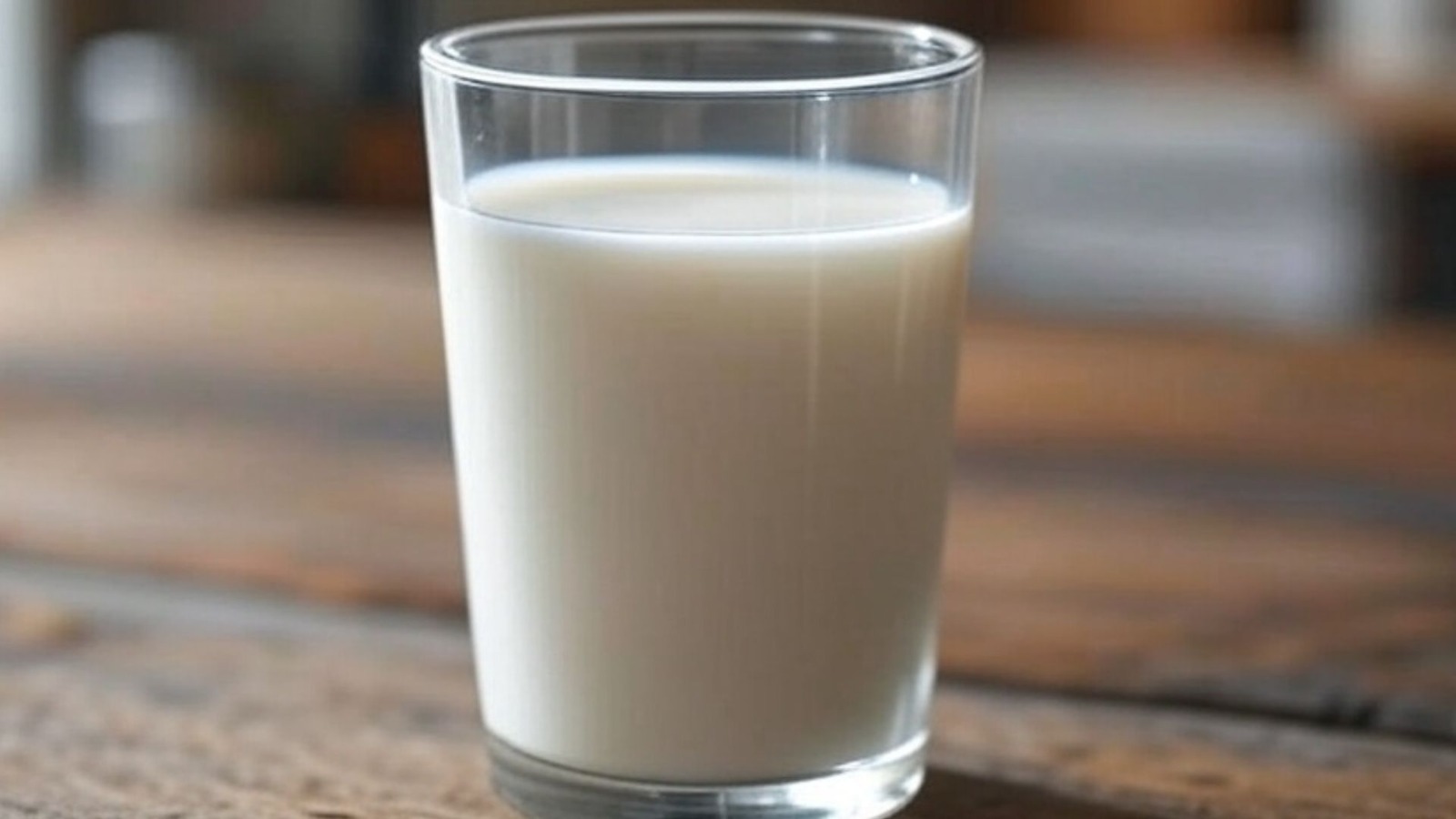 at what age should you stop drinking milk expert advice and healthy alternatives