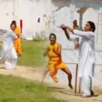 cricket fever before india pakistan match aniruddhacharya maharaj shows batting skills on the field