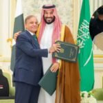 defense agreement signed between pakistan and saudi arabia know what will be the problem for india