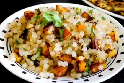 if your sabudana khichdi becomes sticky just adopt this easy method and get a crispy taste
