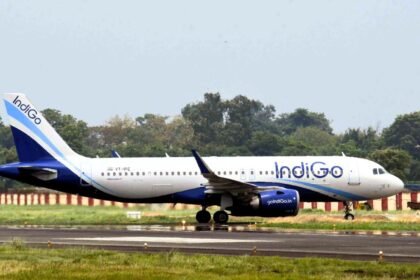 indigo flight 6e812 hit by a bird operation made to land safely 272 passengers were on board