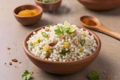 make sabudana khichdi in just 15 minutes without soaking quick cooker recipe