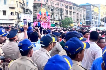 mumbai anant chaturdashi 400kg rdx blast threat police high alert