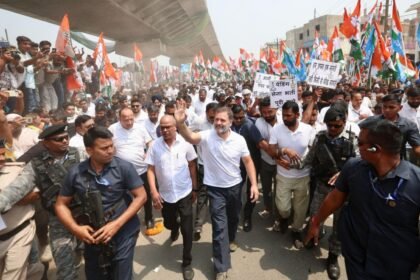 rahul gandhi shooting threat political uproar letter to amit shah