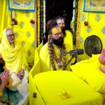 raj kundra kidney donation reaction premananda maharaj trolling
