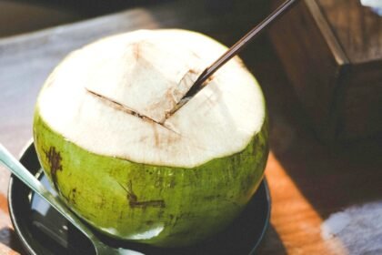 who should not drink coconut water