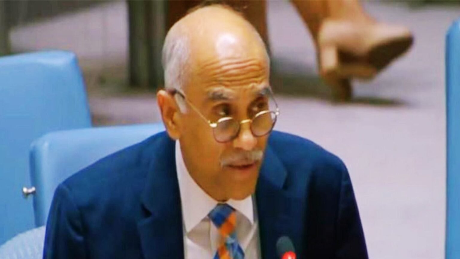 4 lakh women rape pakistan bombs own people india exposes pak un