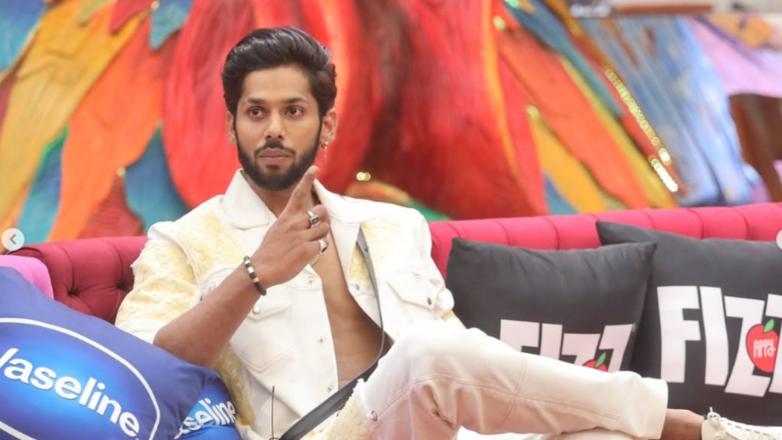 bigg boss 19 basheer ali lashes out at salman khan and the makers says do you think ill sleep with my sister
