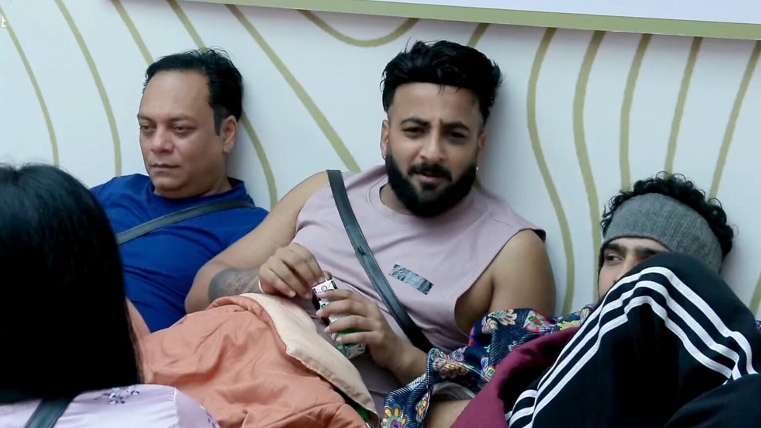 bigg boss 19 shahbaz and amals joke effect zeeshan and amals friendship