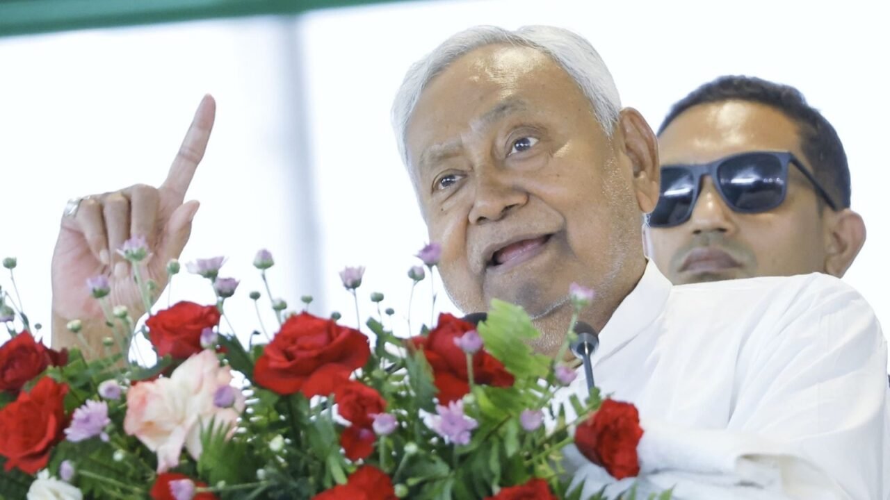 bihar cm nitish kumar empowers 21 lakh women with 10000 aid before elections