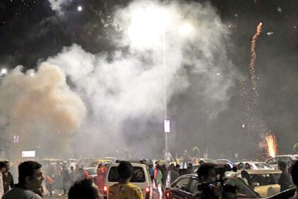 delhi pollution diwali iqair most polluted city