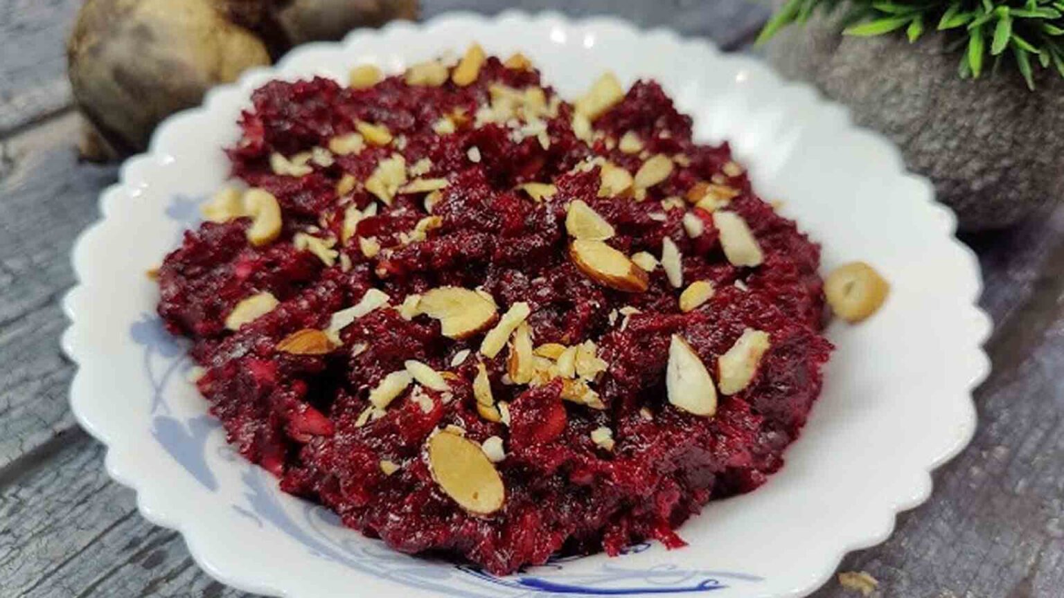 dont like beetroot in salad then try making beetroot halwa in this unique way its taste will make you crazy