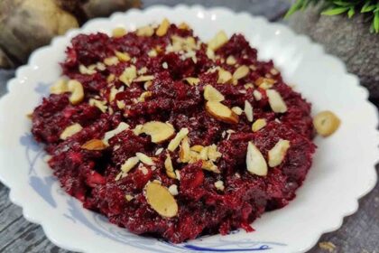 dont like beetroot in salad then try making beetroot halwa in this unique way its taste will make you crazy