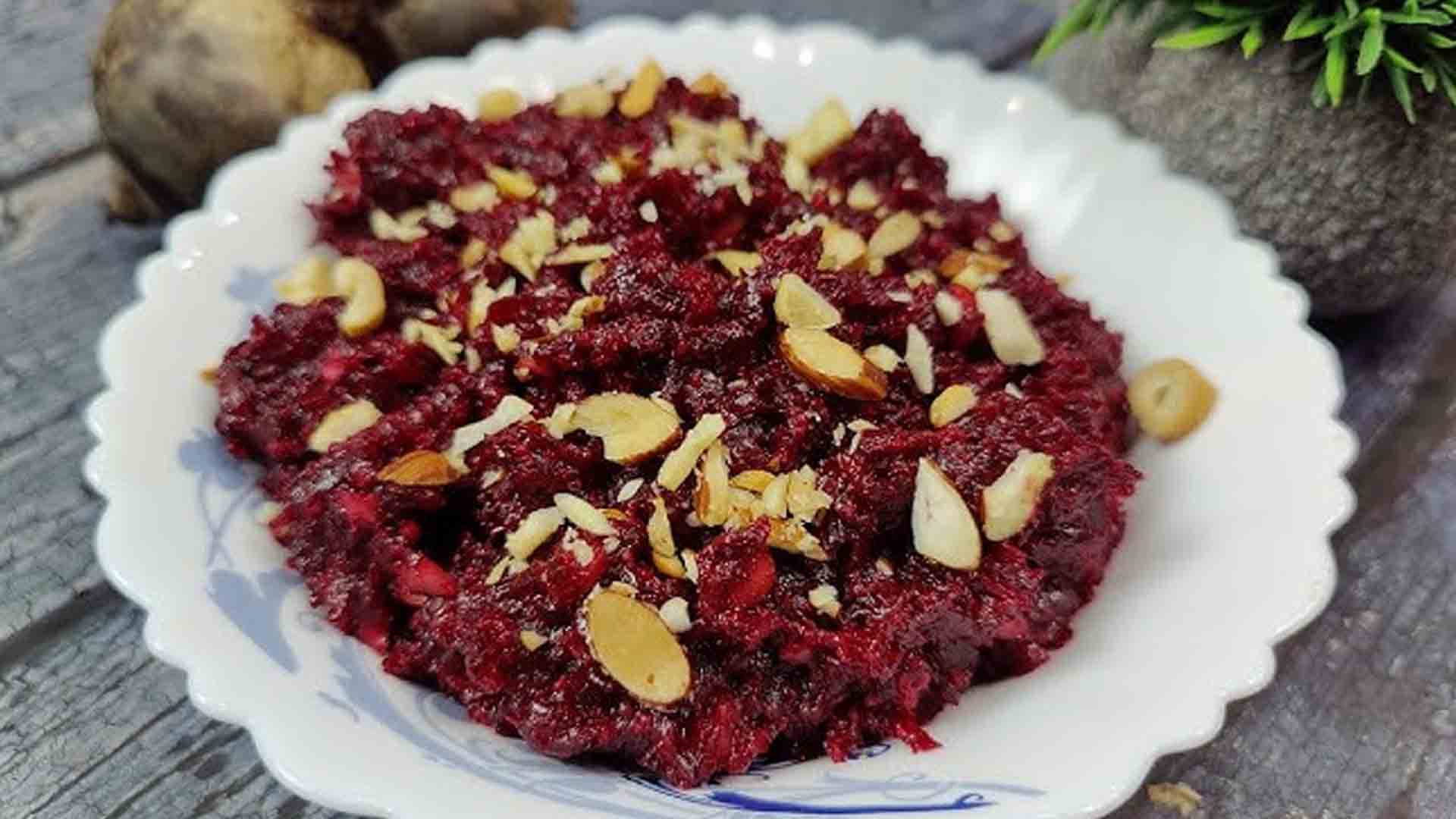 dont like beetroot in salad then try making beetroot halwa in this unique way its taste will make you crazy