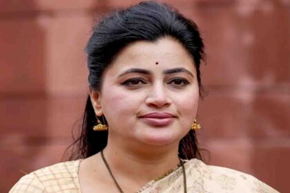 former mp bjp navneet rana threat letter speed post gangrape death