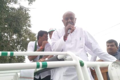 hd devegowda admitted to hospital icu treatment
